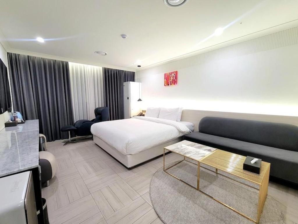 Hotel Pied Suseong Daegu Extérieur photo